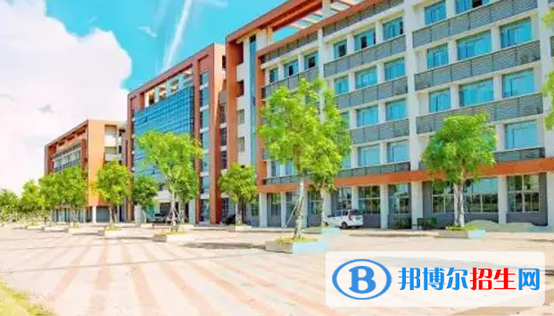 南海外国语学校初中部靠谱吗2