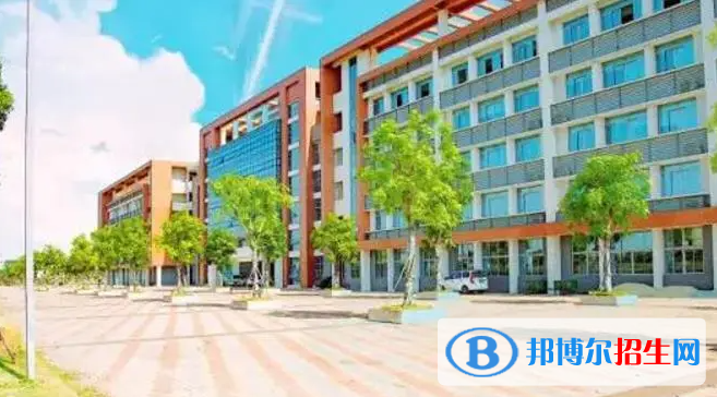 南海外国语学校2023年录取分数线