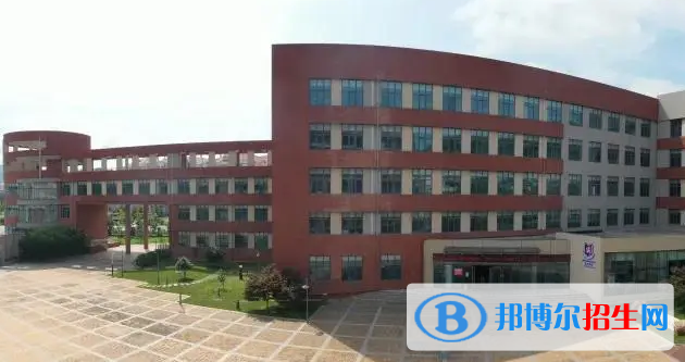 成都孔裔国际公学初中部2023年录取分数线2