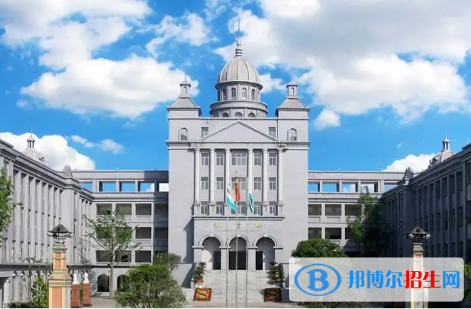 成都协同国际学校初中部2023年入学考试