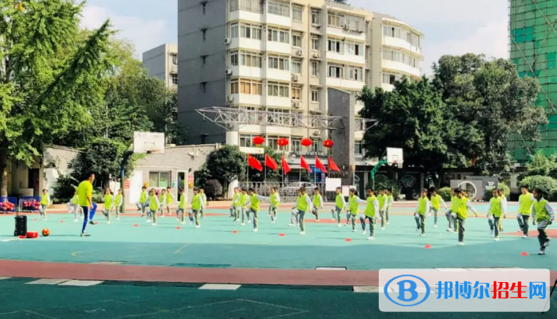 成都花园国际小学靠谱吗