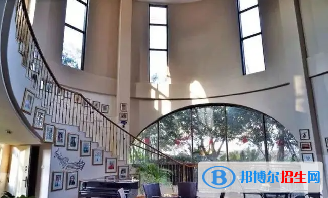 成都麓山国际光亚学校小学部2023年学费标准2