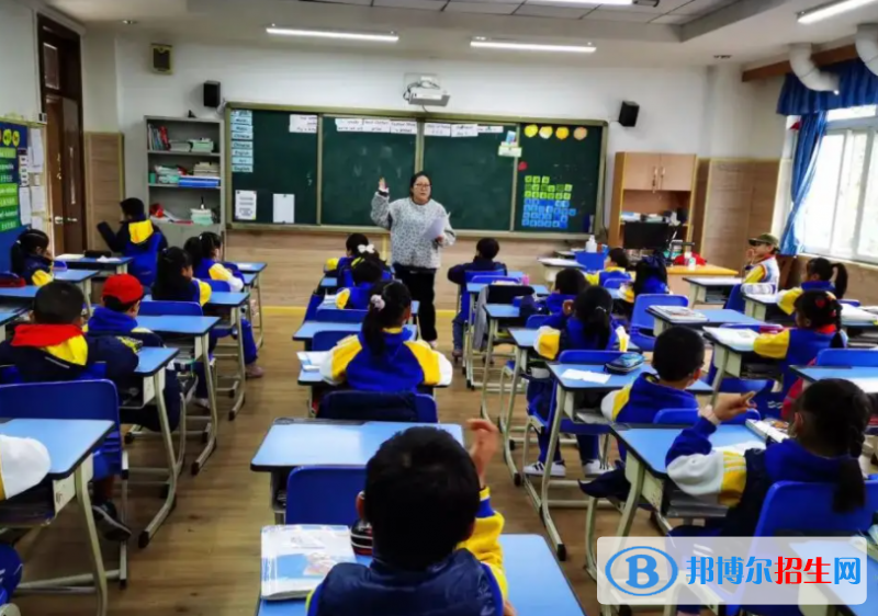 成都美视国际学校小学部怎么样2