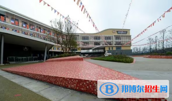 成都蒙彼利埃小学2023年报名时间2