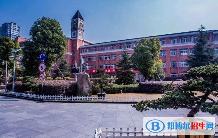 杭州2023年有哪些职业技术铁路学校