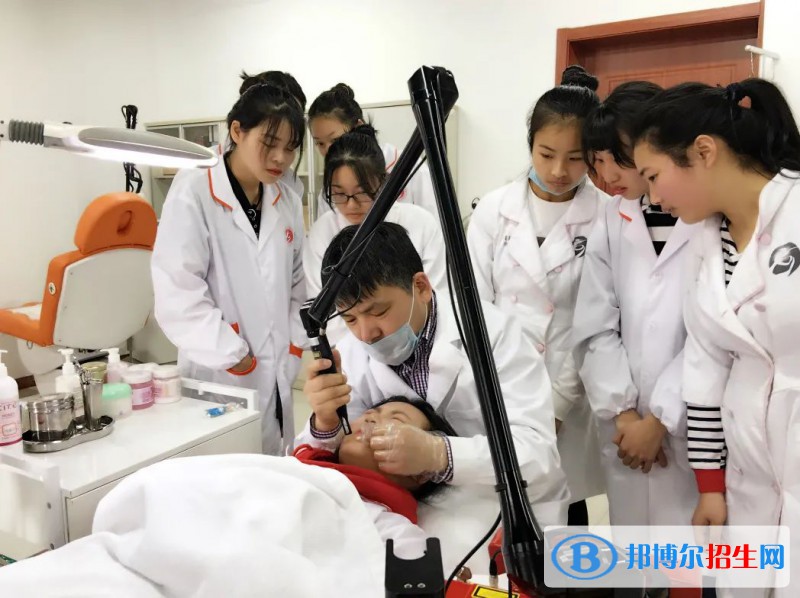 杭州2023年初中毕业考什么中专学校