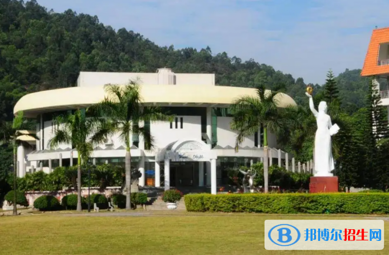 深圳东方英文书院国际小学怎么样