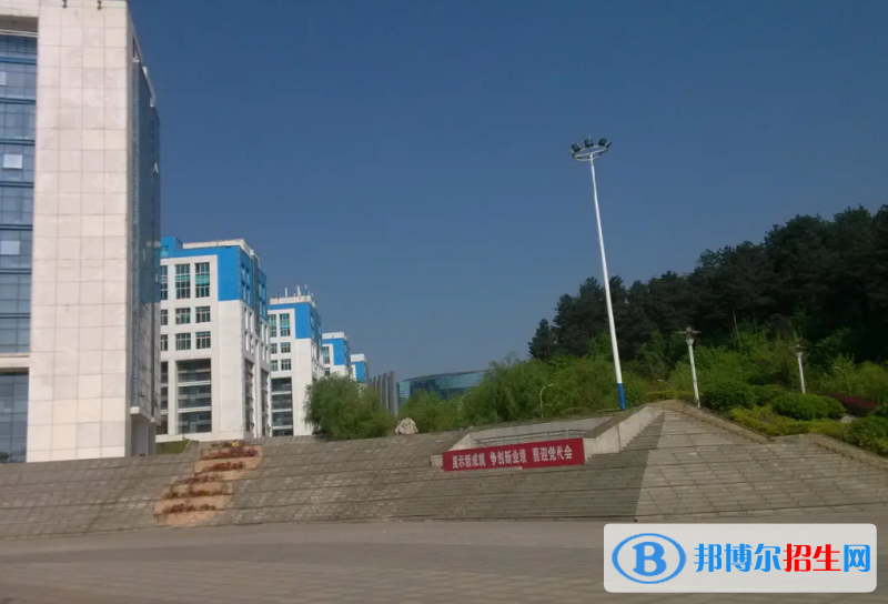  贵州2023年铁路学校有什么