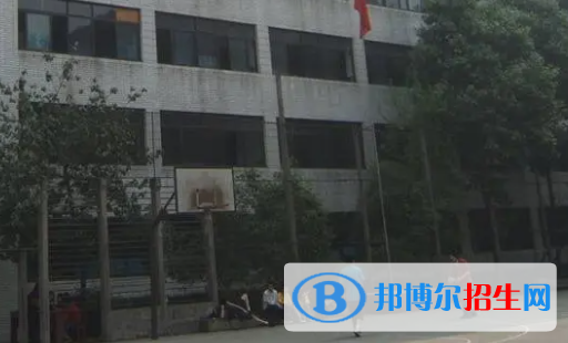 四川省成都卫生学校2023年报名条件、招生要求、招生对象