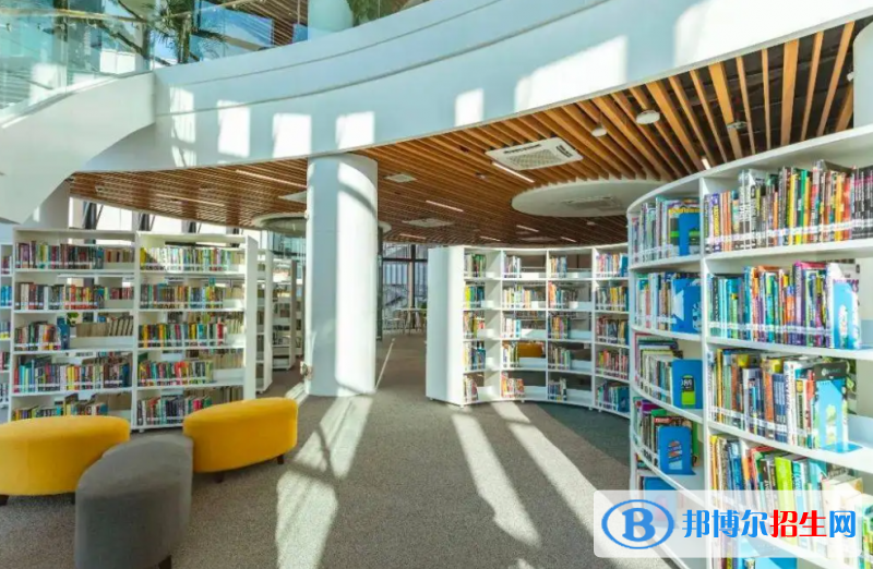 广州爱莎国际学校初中部2023年课程体系2