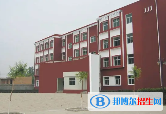 云南2023年初中毕业报什么中专学校好