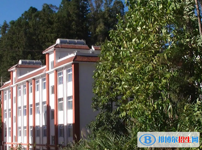 云南2023年初中毕业可以读什么中专学校