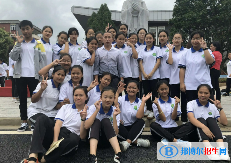 云南2023初中生上什么中专