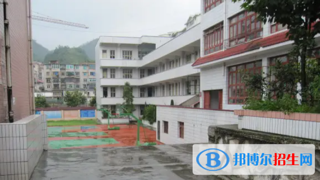 贵州贵阳中考普通高中批次录取分数线（2022）-2023年参考