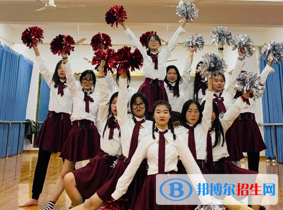  安徽2023年中专好还是汽修学校好