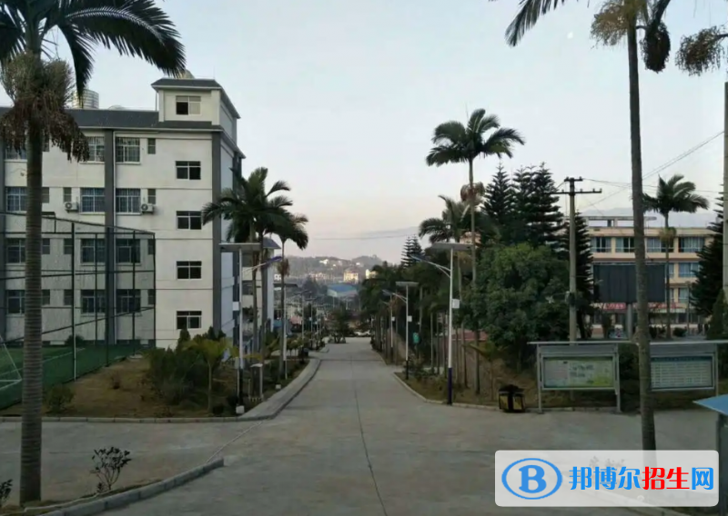  云南2023年中专学校哪家好