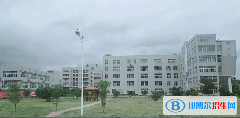  贵州2023年女生学铁路学校怎么样