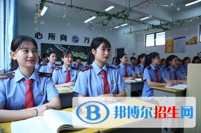 成都2023年中专铁路学校哪个较好