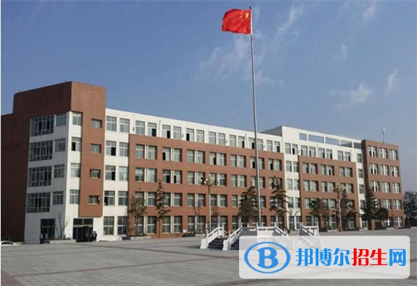 成都2023年设有铁路学校专业的公办大专