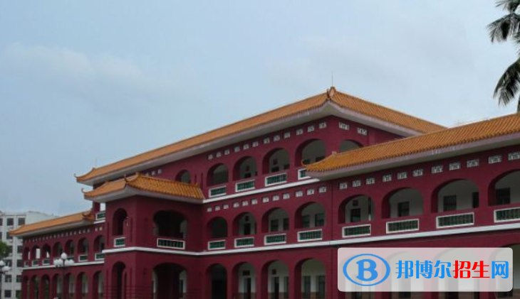 嘉积中学2023年招生简章 