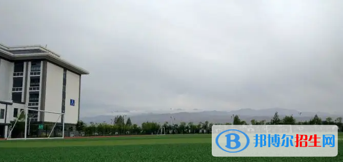 嘉峪关市酒钢三中2023年招生代码