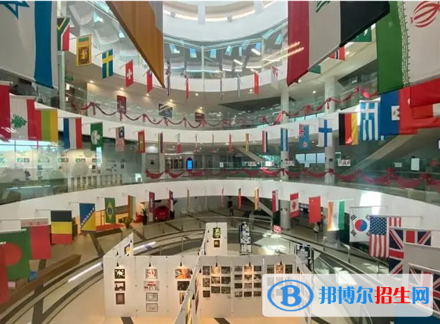 广州加拿大国际学校(CIS)小学部怎么样2