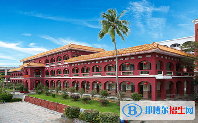 嘉积中学2023年报名条件、招生要求、招生对象 