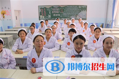 云南2023年读卫校的大专