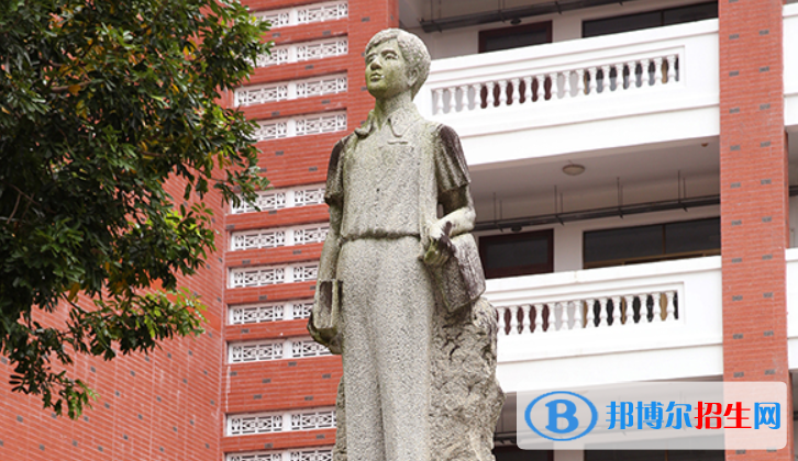 嘉积中学2023年怎么样、好不好
