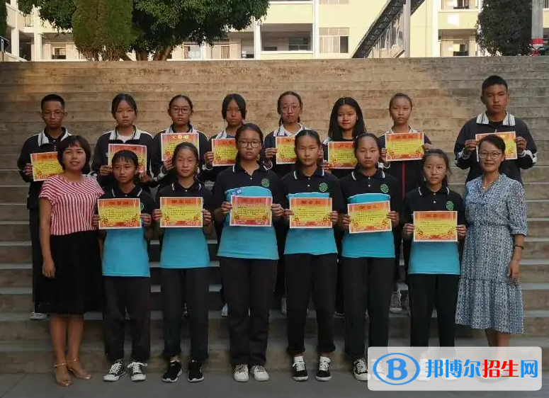  云南2023年初中毕业女生上什么中专学校好