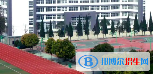  安徽2023年男生读什么汽修学校好