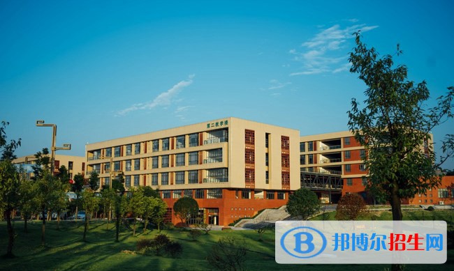 成都2023年哪些大专铁路学校有前途