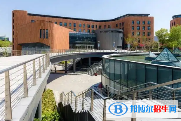 西交利物浦大学附属学校初中部2023年报名时间2