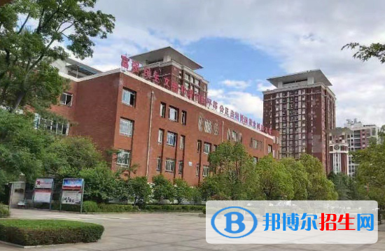 云南2023年初中生学卫校怎么样
