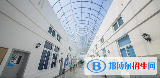中加枫华国际学校初中部2023年入学条件