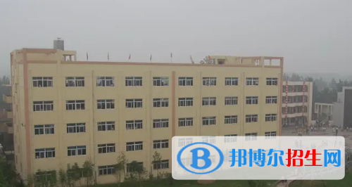 安徽2023年汽修学校是中专还是大专