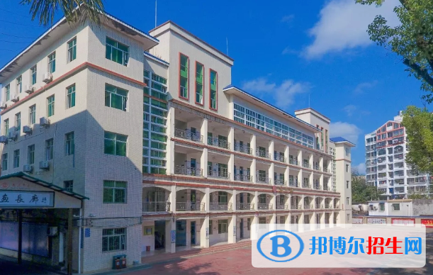 万宁中学2023年招生简章 