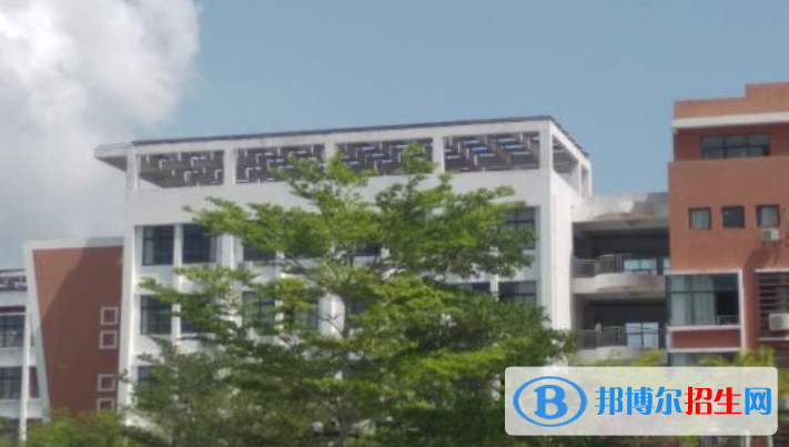 北京师范大学万宁附属中学2023年招生代码 