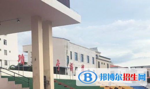 东方市民族中学2023年排名 