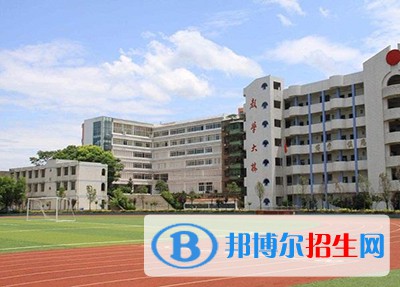 成都2023年女生读铁路学校怎么样