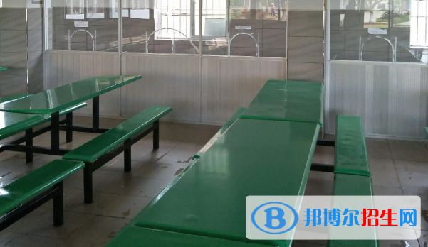 定安中学2023年宿舍条件