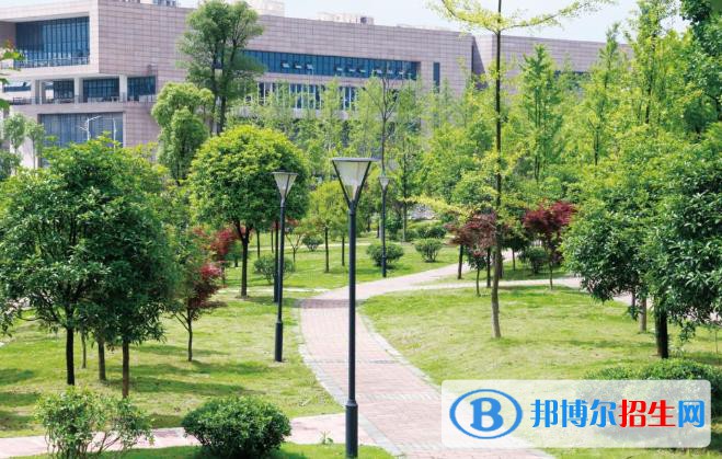贵州2023年初中生读铁路学校怎么样