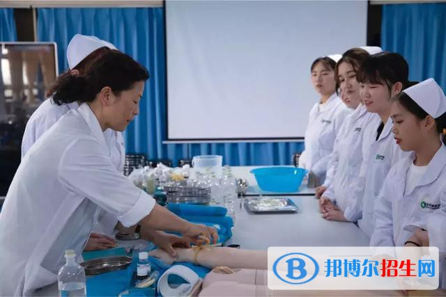 兰州2023年初中生读卫校好吗