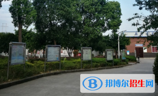 广西2023年哪些计算机学校好