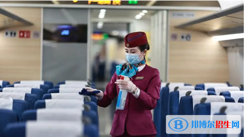 贵州2023年初中生读什么铁路学校好