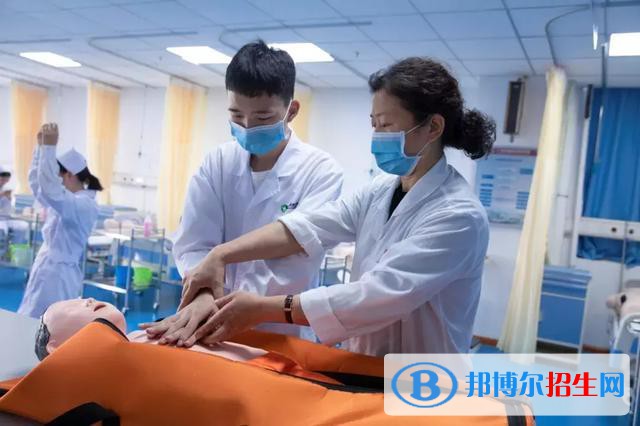 兰州2023年卫校学什么专业有前途