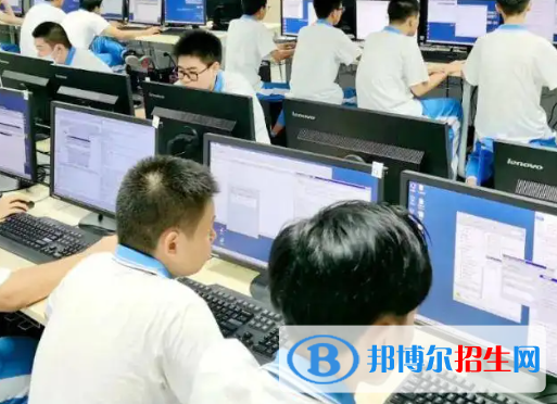 广西2023年现在计算机学校学啥好