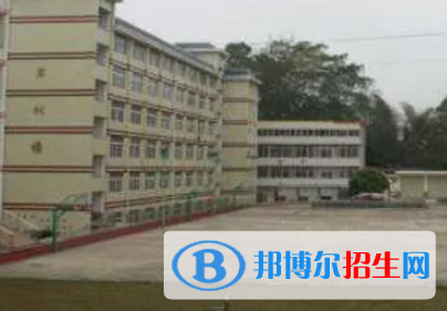 广西2023年学计算机学校好不好