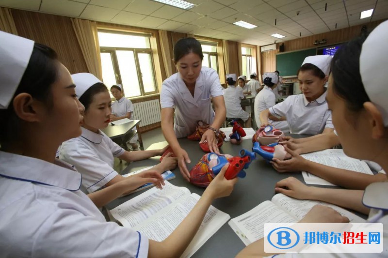 兰州2023年男生读卫校怎么样