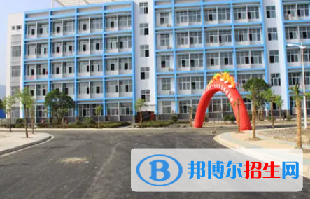 广西2023年上啥计算机学校好